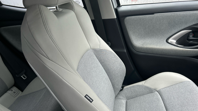 Toyota Yaris 1.5 Hybrid Excel 5dr CVT Hybrid Hatchback